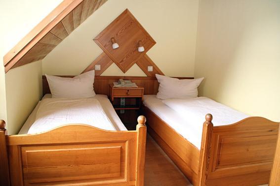 Hotel Bayerischer Hof Rehlings Weißensberg Pokoj fotografie